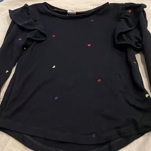 Shirt w hearts and ruffle sleeves